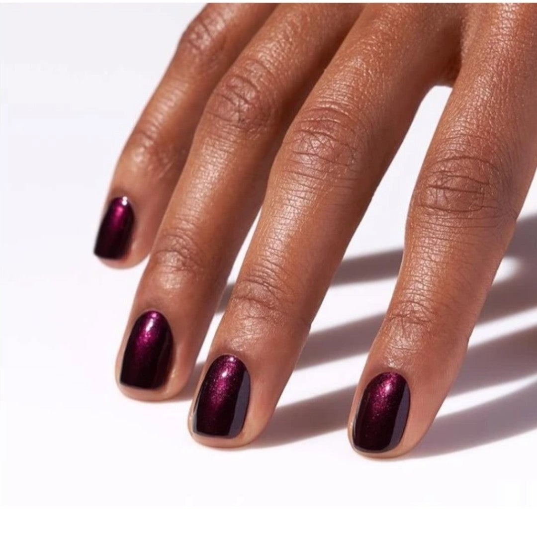 CND Vinylux - #110 Dark Lava