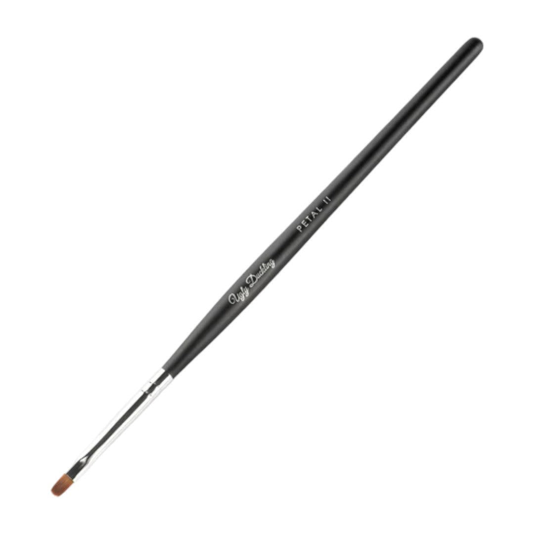 Ugly Duckling Art Brush - Petal II Matte Black Wooden Handle