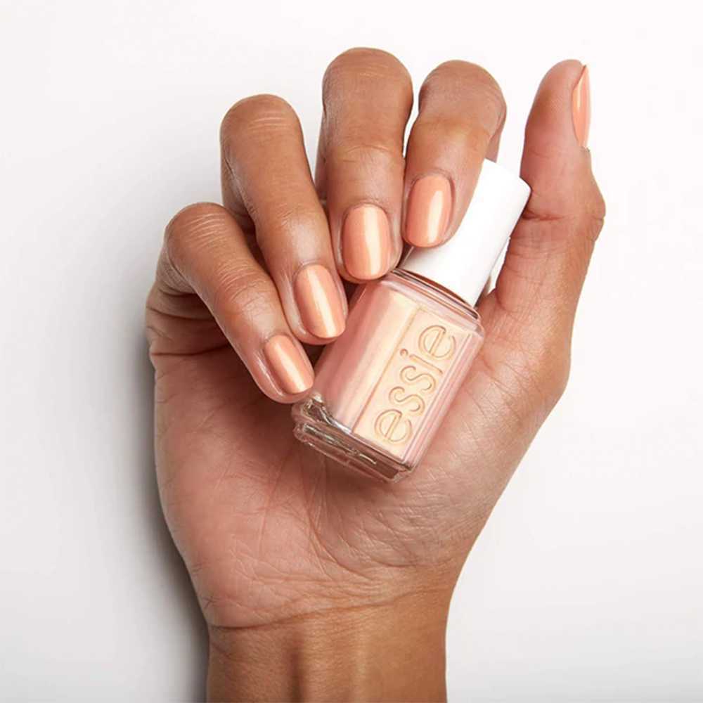 Essie Gel Colour - Reach New Heights #598G