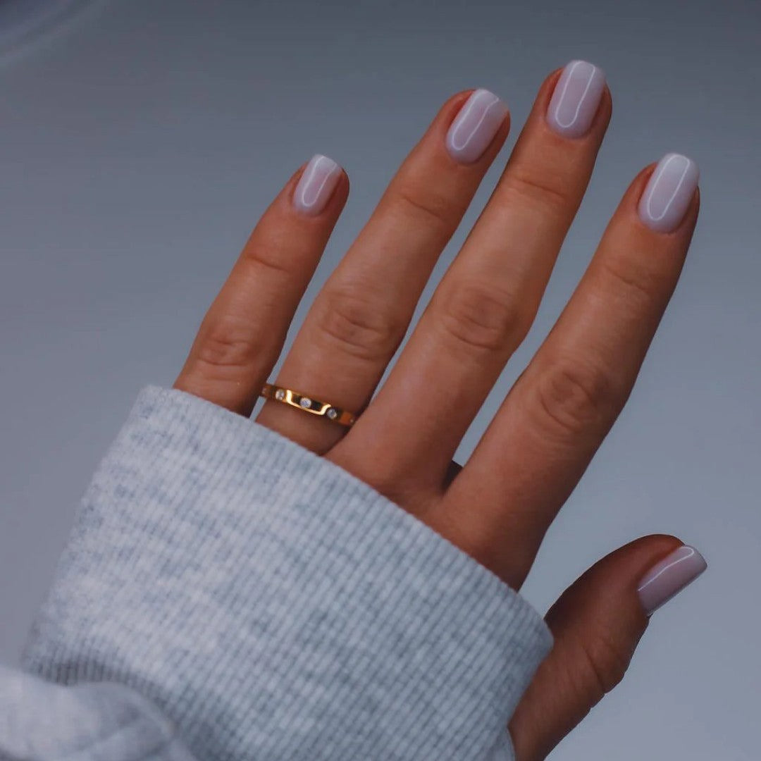 OPI Infinite Shine - Funny Bunny #ISLH22