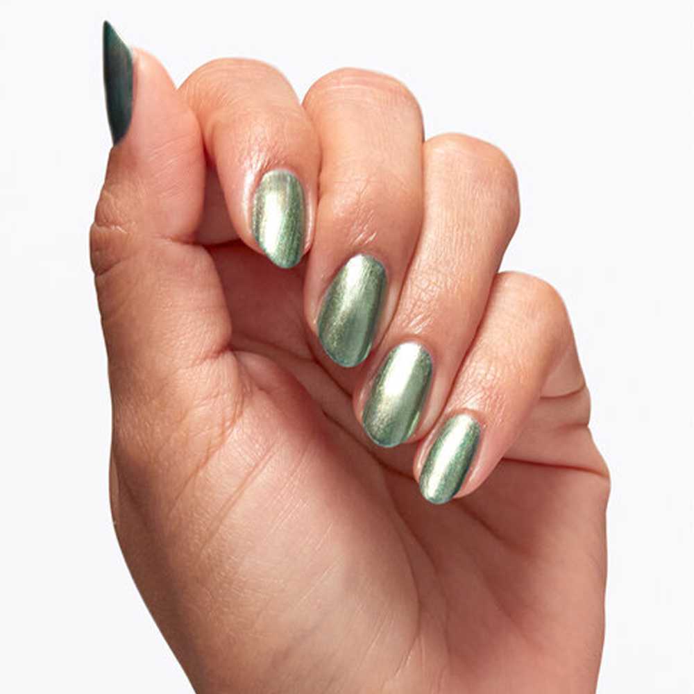 OPI Gel Colour - Decked To The Pines #HPP04