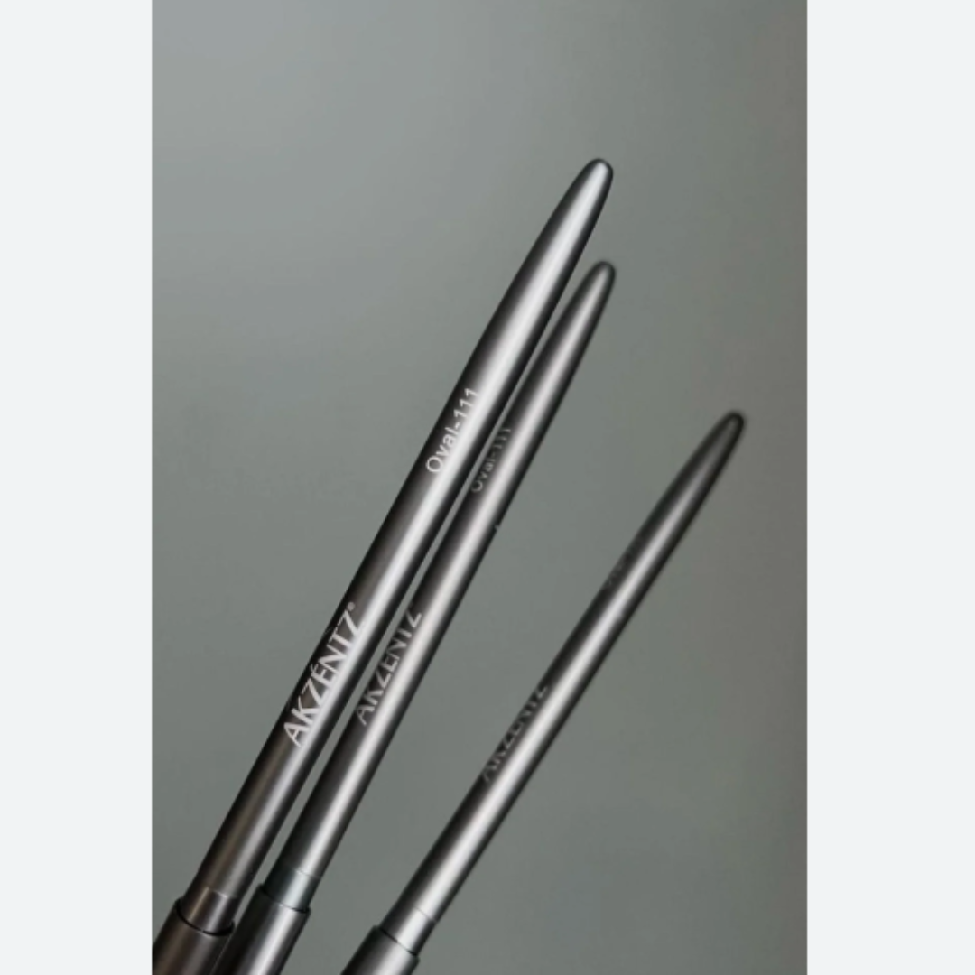 Akzéntz Gel Brush - Premium Oval #111