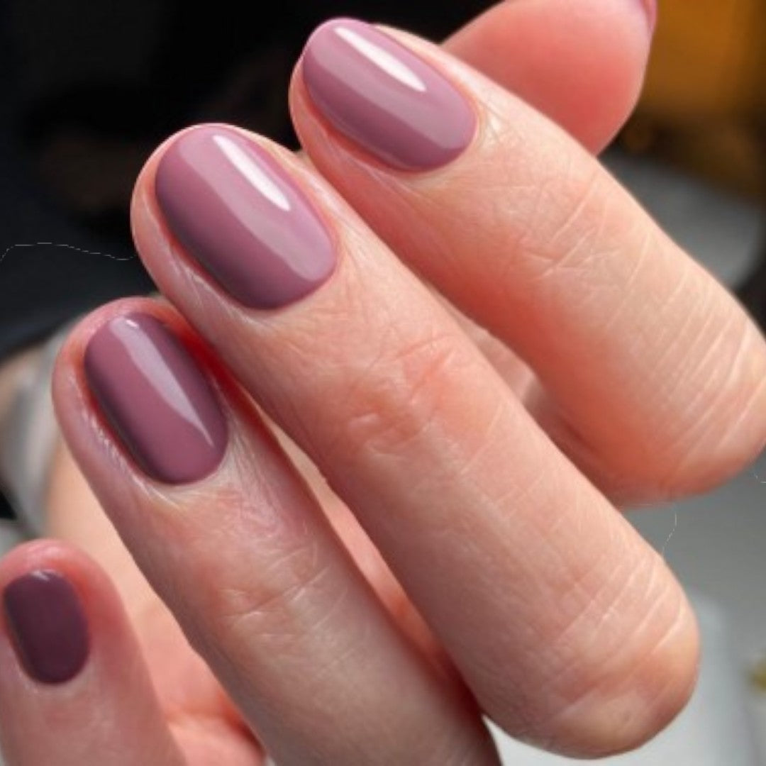 cnd vinylux, cnd vinylux nail polish, nail polish cnd vinylux, cnd vinylux canada, cnd vinylux polish, CND Vinylux 129 Married To The Mauve
