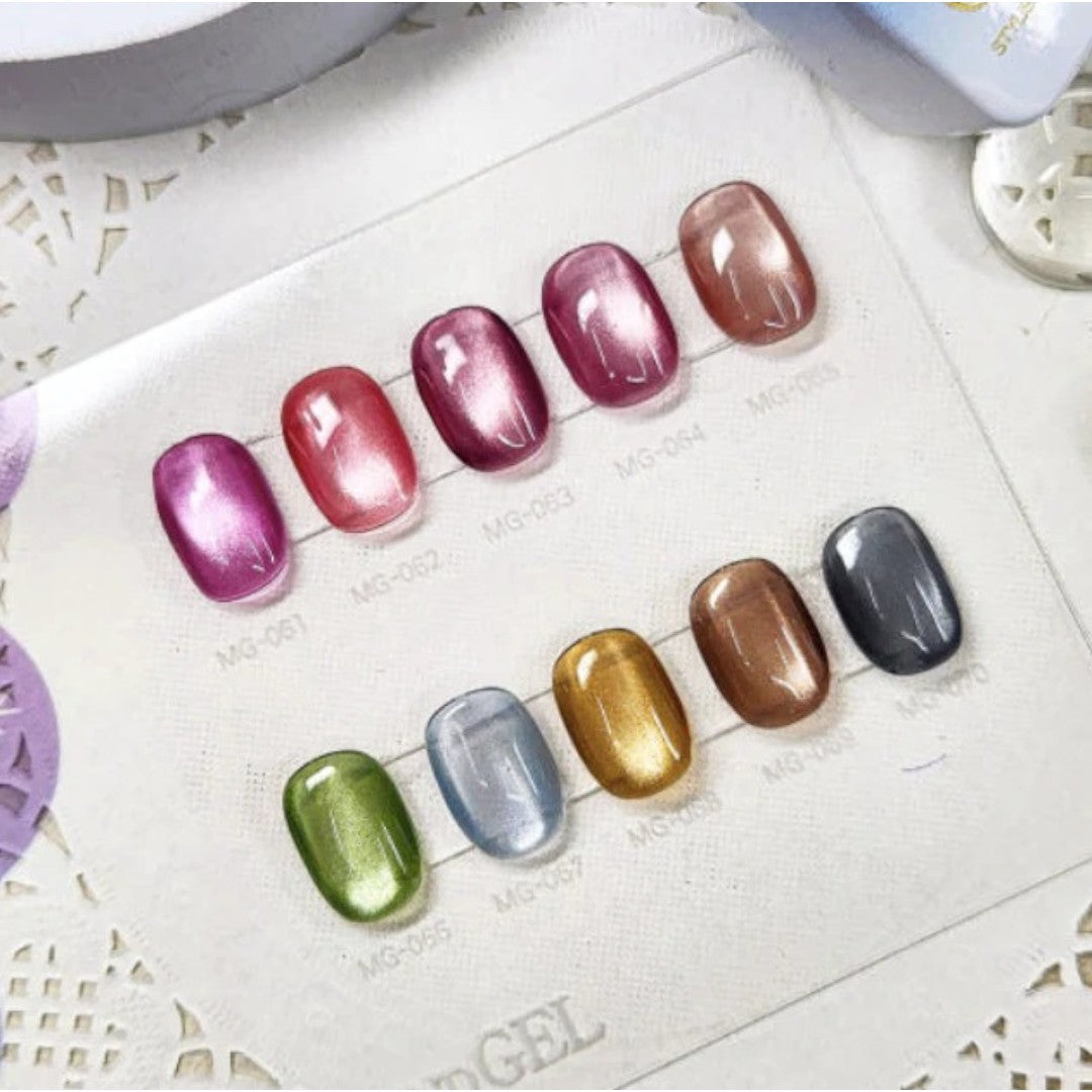Jel and Gel Cat Eye Gel Polish Fox Star 2 Collection, cat eye nails pink, megan fox nails