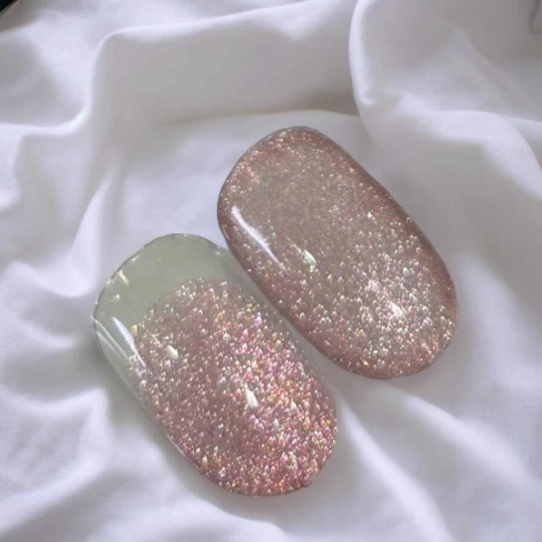 YHH Cat Eye Gel Polish - M22 Holographic Glitter Nail Polish