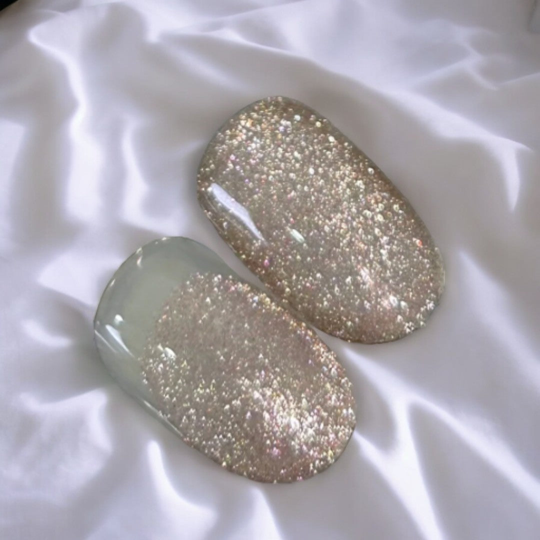 YHH Cat Eye Gel Polish - M21 Holographic Glitter Nail Polish