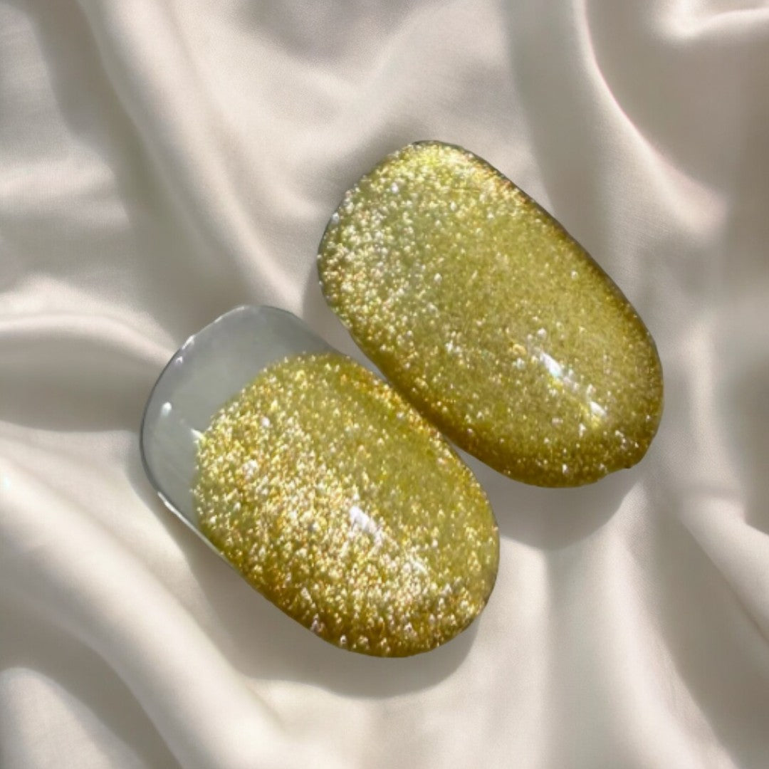 YHH Cat Eye Gel Polish - M20 Holographic Glitter Nail Polish