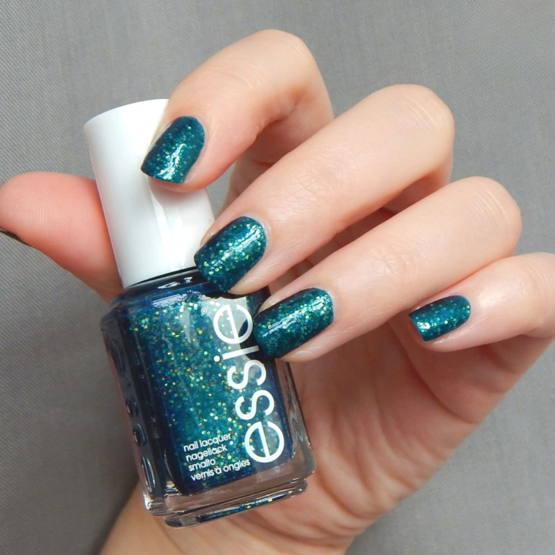 Essie Nail Lacquer - Under Wraps #1596
