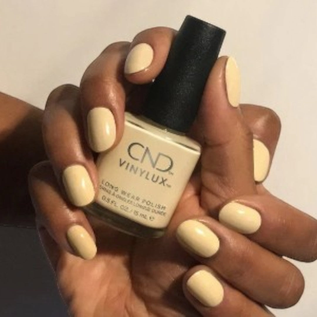 CND Vinylux - #374 Smile Maker