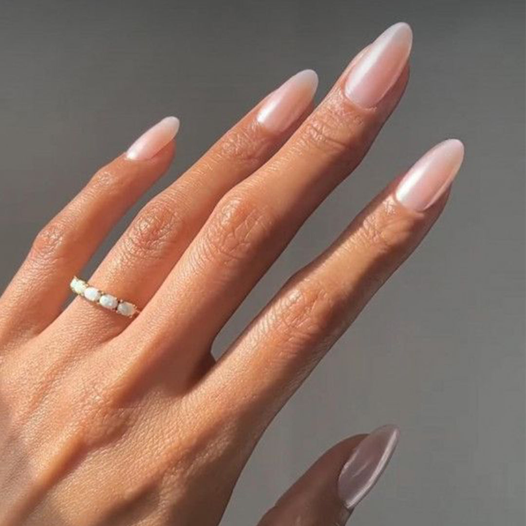 Gentle Pink Aqua Mirror Chrome Powder, hailey bieber chrome nails