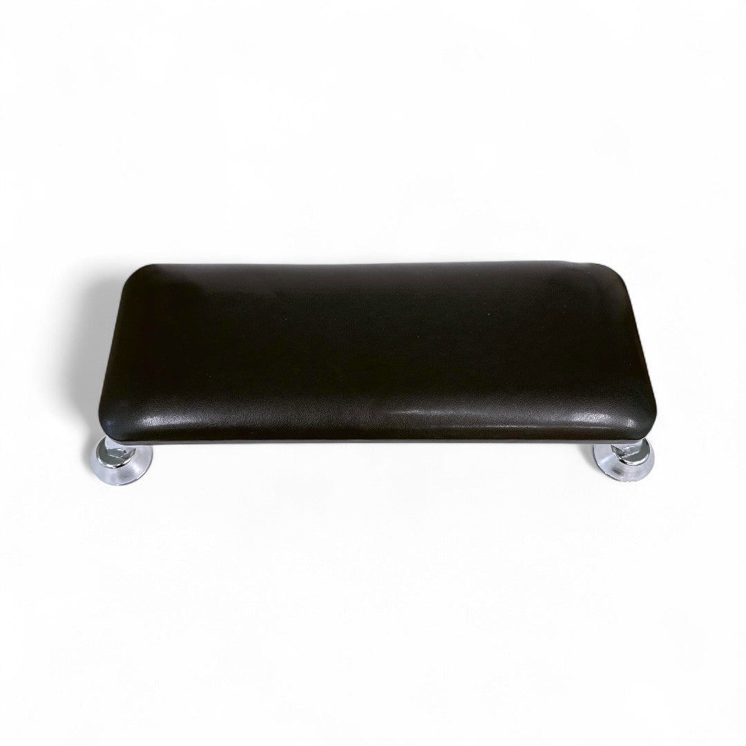 Champion Nail Arm Rest - Black