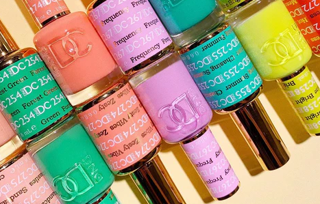 DND Gel vs. DND Polish: What's the Big Diff?
