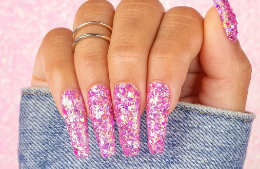 Trend Alert: Glitter Nails for Fall 2025