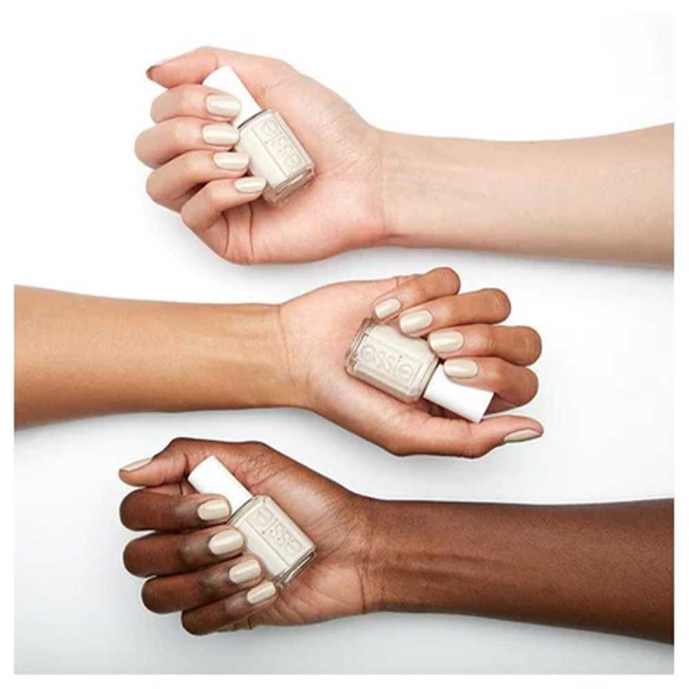 Essie Gel Colour - Rainwear Don't Care #1611G