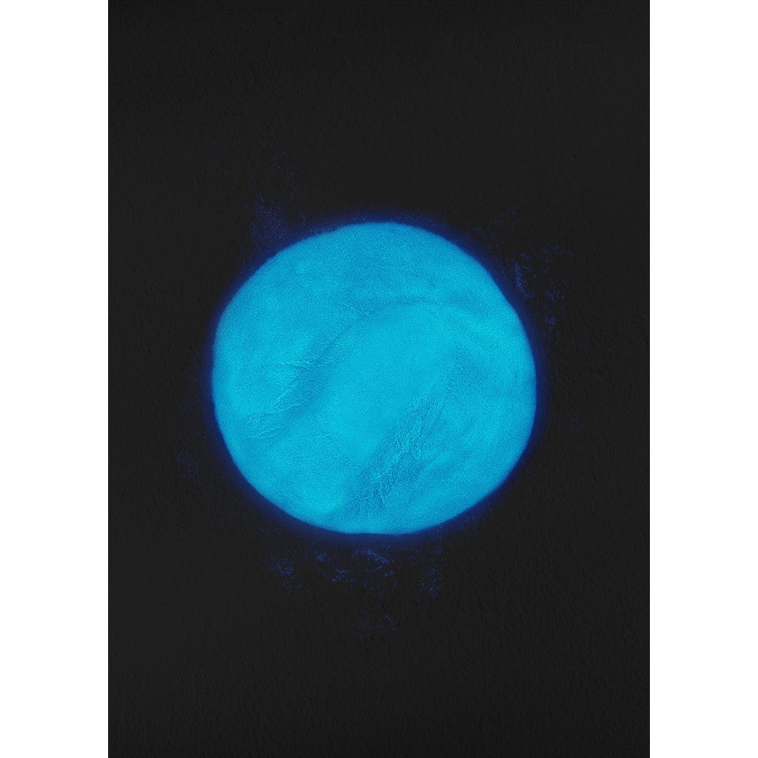 The Gelbottle Chrome Pigment Glow Blue, Glow in The Dark Powder, glow in the dark nails, nails that glow in the dark​, the gel bottle, the gel bottle canada, the gel bottle inc