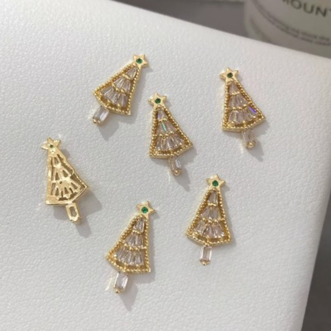 nail charms, charm nails​, nail art charms​, charms on nails, christmas nails, christmas nail art​