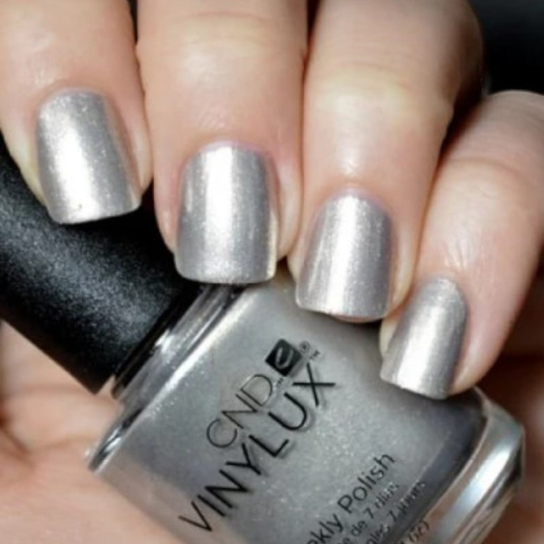 cnd vinylux, cnd vinylux nail polish​, nail polish cnd vinylux​, cnd vinylux canada, cnd vinylux polish, CND Vinylux 148 Silver Chrome

