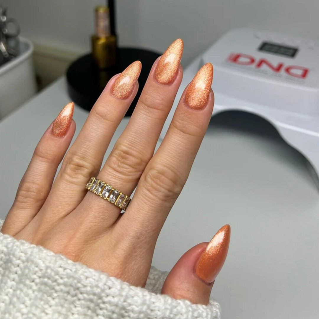 DND Diva 9D Cat Eye Gel Polish - Button Nose #21