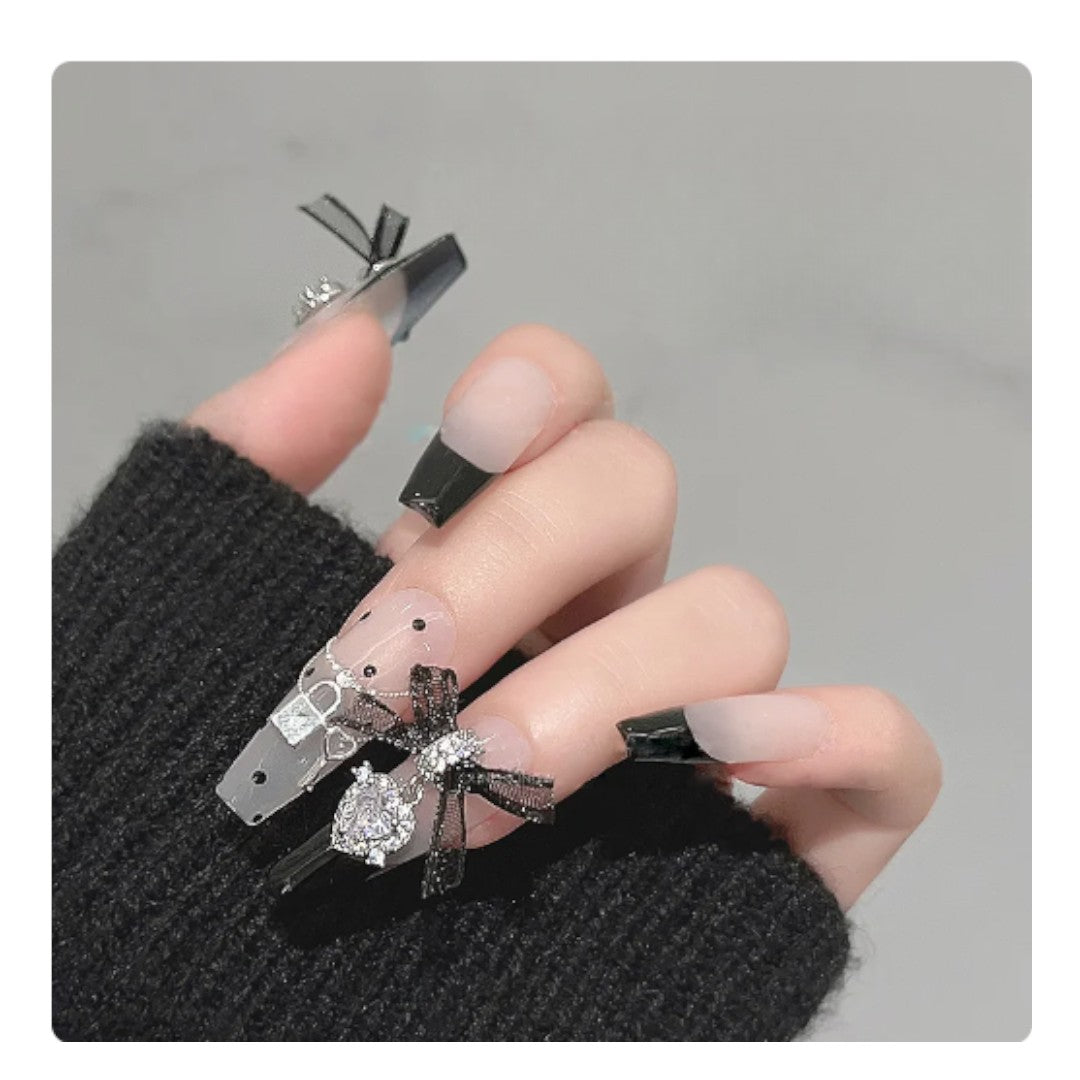CNBS Nail Charms - Zircon Heart w/ Lacey Bow