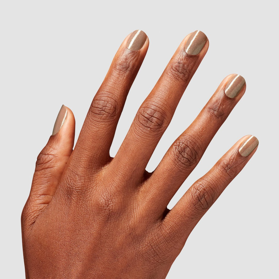 OPI Infinite Shine - Track Suited Cutie #ISL184