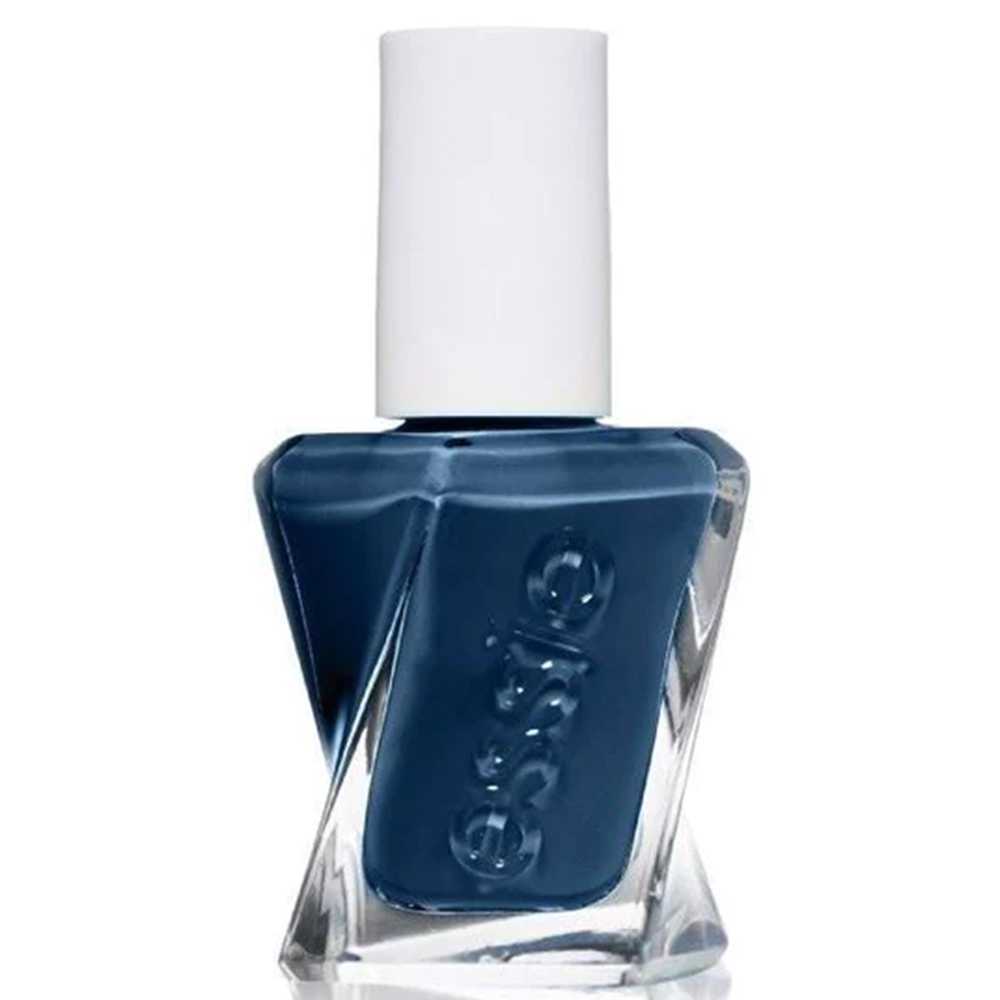Essie Gel Couture - Surrounded By Studs #390