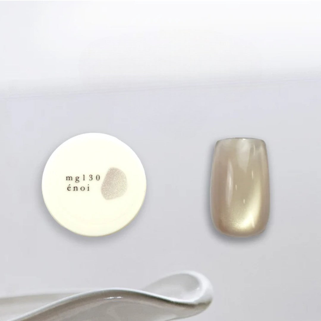énoi Cat Eye Gel Polish - Milk Magnet MG132