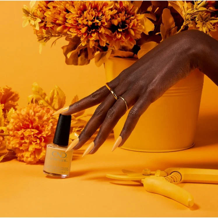 CND Vinylux - #395 Among The Marigolds