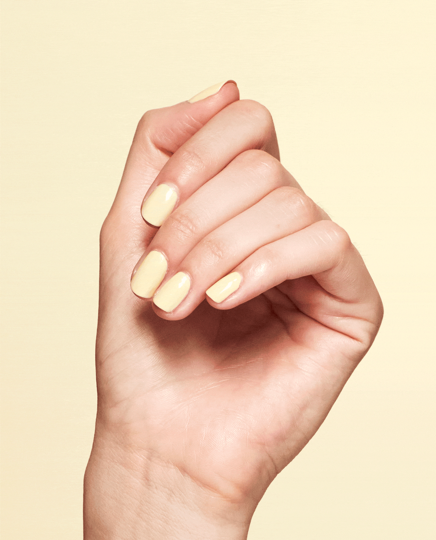 OPI Lacquer - Blinded By The Ring Light #NLS003