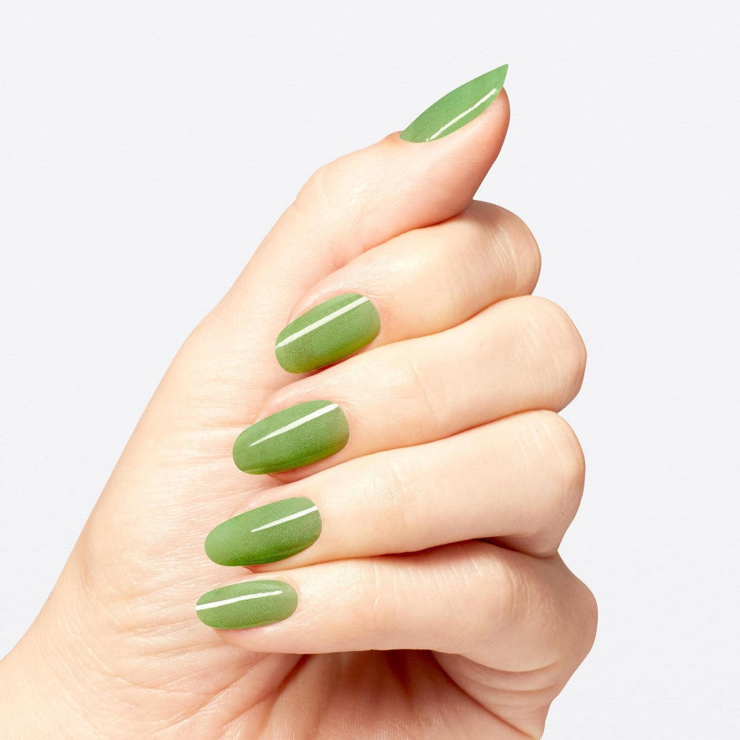 OPI Infinite Shine - OPI'm Phosphorescent! #ISLHRR15