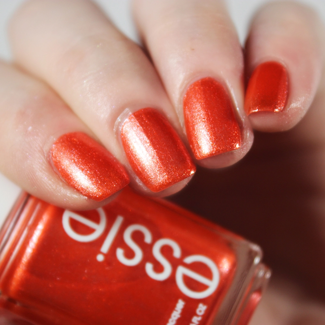 Essie Nail Lacquer - Cupid's Beau #1666