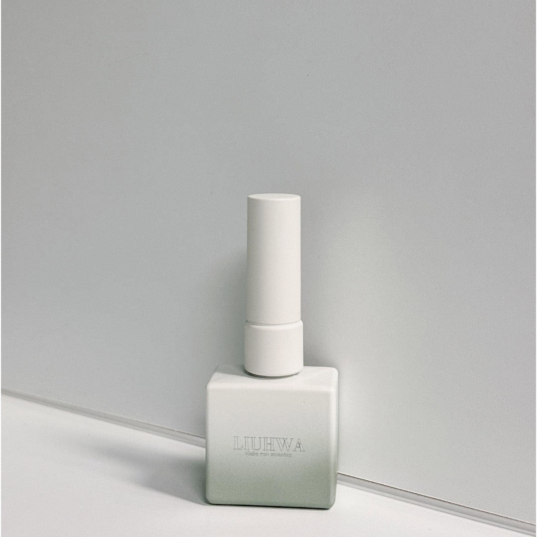 Liuhwa Cat Eye Gel Polish (HEMA-Free) #L075