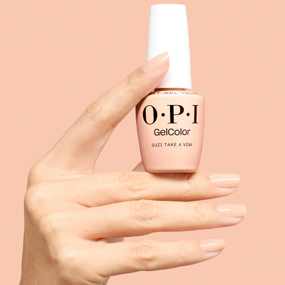 OPI Gel Colour - Suzi Take a Vow #GCF038