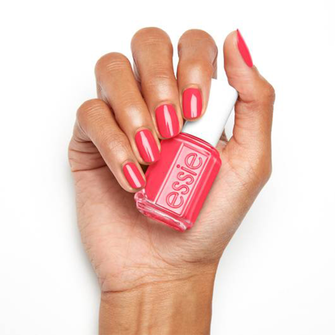 Essie Nail Lacquer - Cute As A Button #686