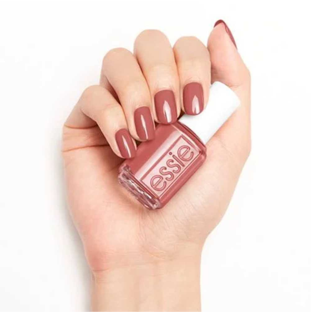 Essie Nail Lacquer - Respond With A Kiss #1719