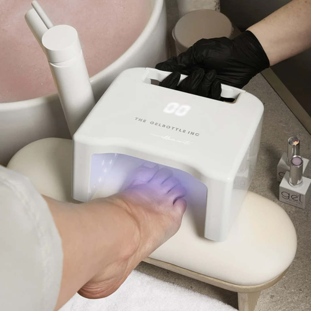 The GelBottle Illuminate Nail Lamp