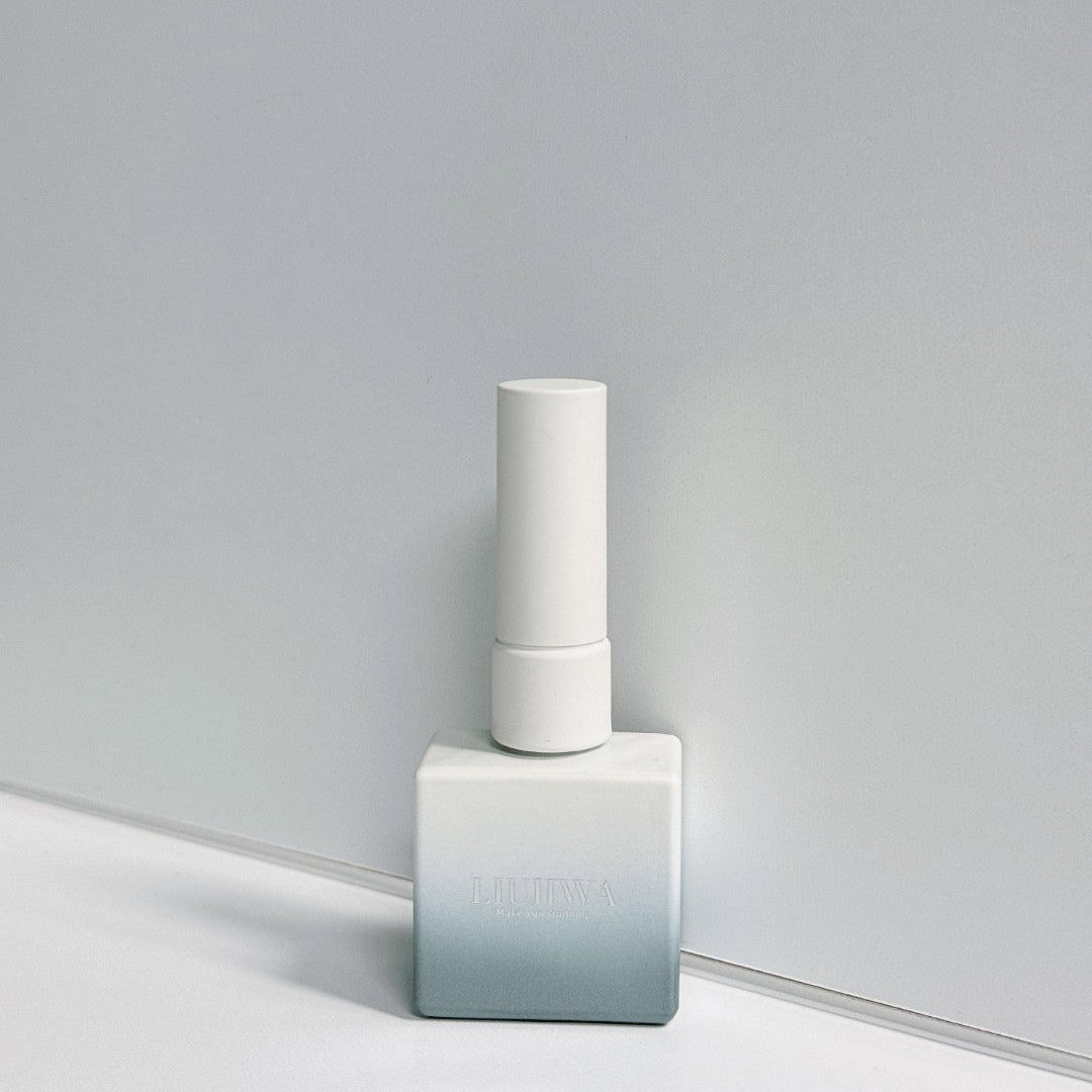 Liuhwa Cat Eye Gel Polish (HEMA-Free) #L077