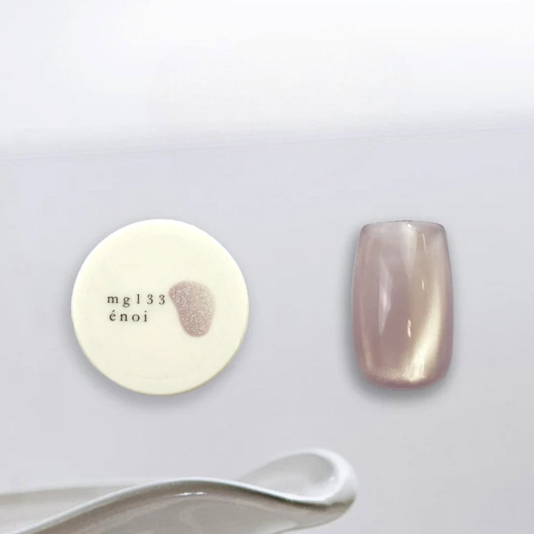 énoi Cat Eye Gel Polish - Milk Magnet MG137