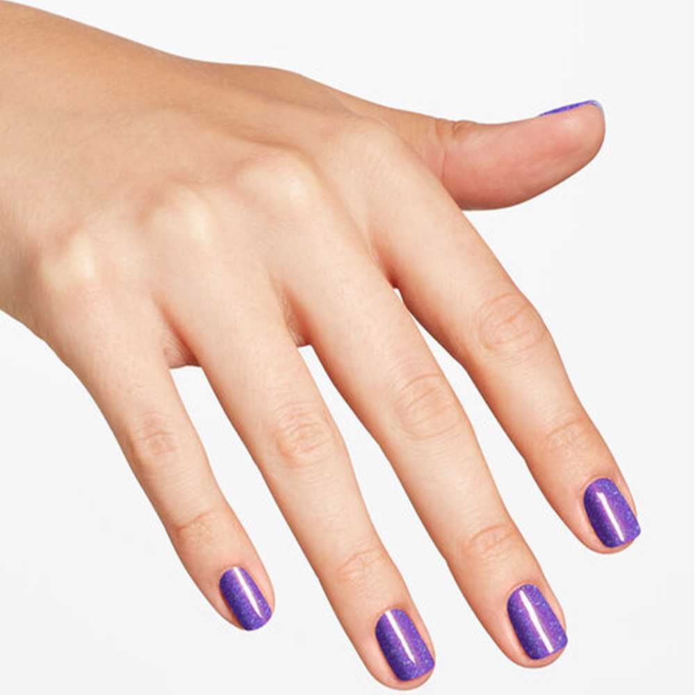 opi gel polish and matching opi nail polish B005 Go to Grape Lengths 